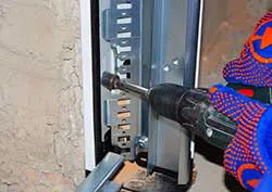 Chicago Security Garage Door Service Chicago, IL 773-546-9560 Chicago Security Garage Door Service Chicago, IL 773-546-9560 - installation-side
